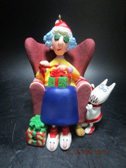 MAXINE 2002 TALKING ORNAMENT 3.5 iN "I DON'T DO JOLLY" WITH SOUND ^^