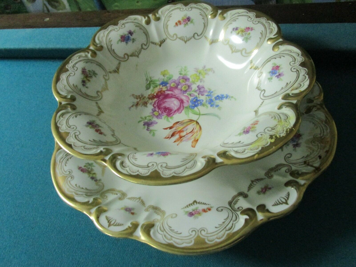 TIRSCHENREUTHER BAVARIA GERMANY SET BOWL TRAY CENTERPIECE GOLD AND FLOWERS