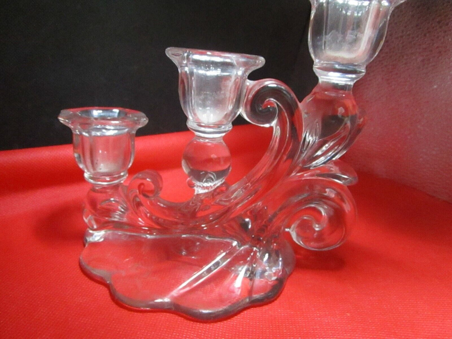 Cambridge glass three lights candleholder 6 x7"