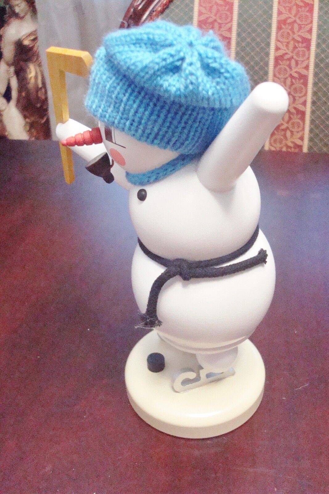 Zeidler made in Germany smoker "Ice Jockey Snowman Player", smoker original