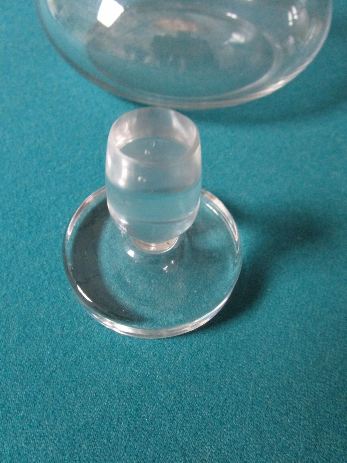 VINTAGE GLASS SHIP DECANTER [GL5]