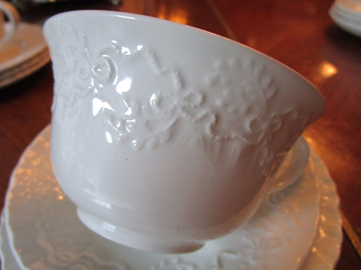 WEDGWOOD TRIO CUP /SAUCER CAKE PLATE "CLAIRE" PATTERN FOR RALPH LAUREN[117]