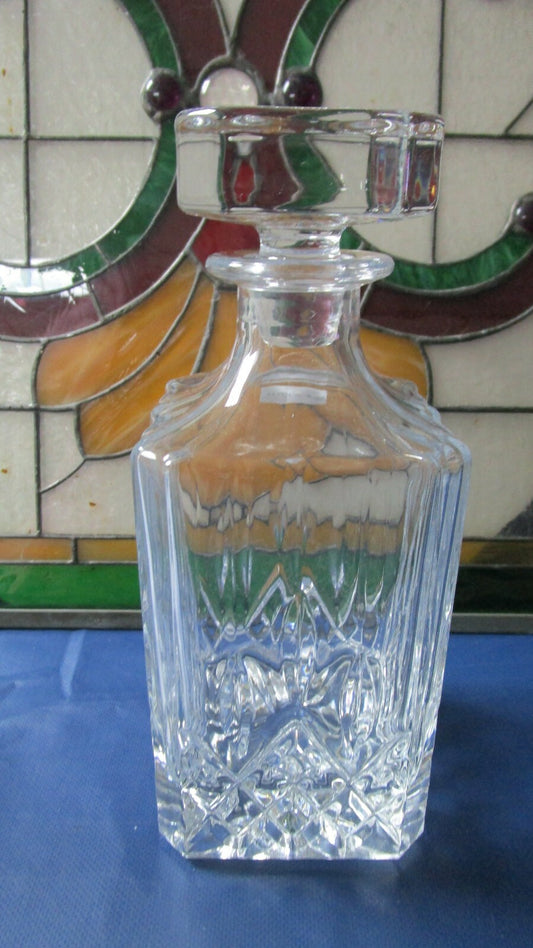 SHANNON CRYSTAL DECANTER NEW IN BOX 9"