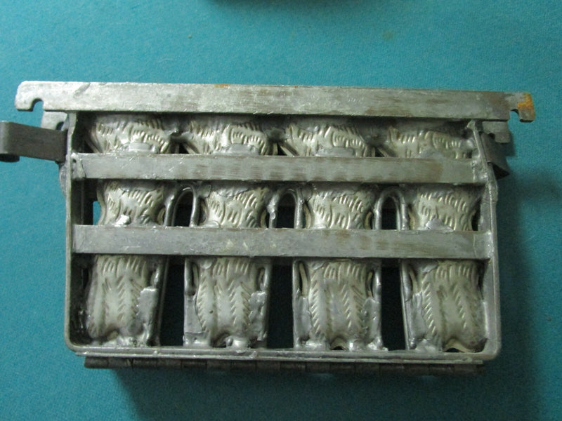Antique Chocolate BELGIUM Mold 4 Rabbits in Hinged Frame IRON TIN ORIGINAL ^^^