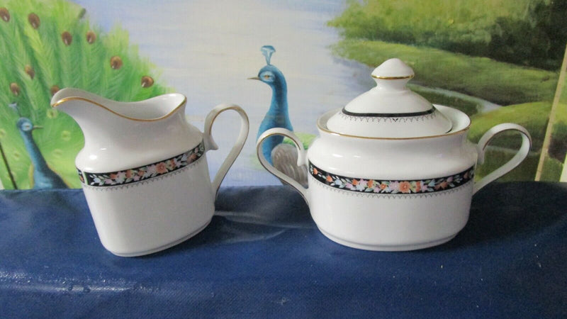 Home Beautiful Set Of Sugar And Creamer [70a]