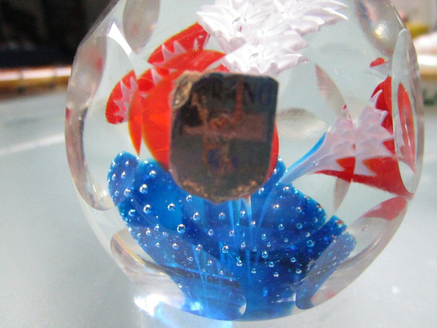 ART GLASS PAPERWEIGHT BUBBLES 3 1/2" PPWE