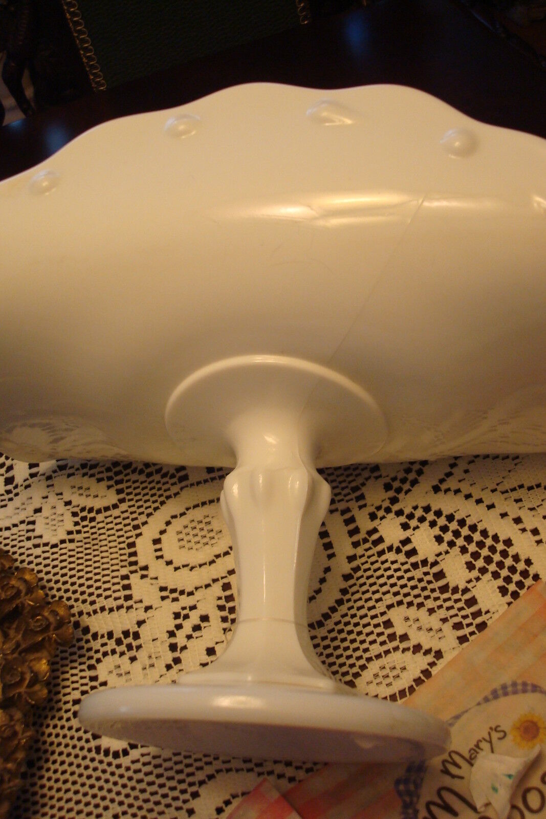 Vintage Indiana Teardrop Pattern White Milk Glass Footed Banana Bowl [MILKGL2]