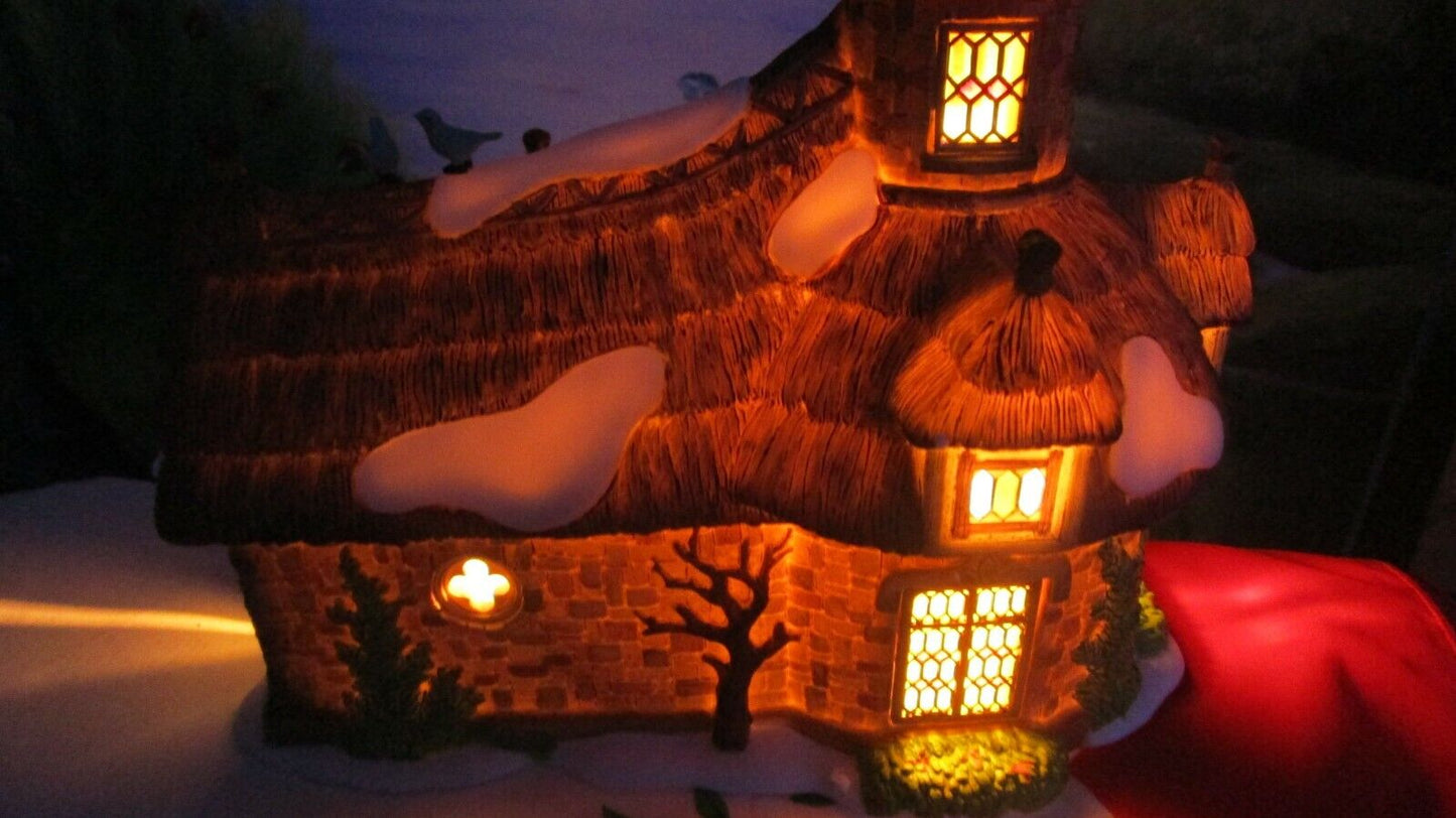 THORNBURY CHAPEL DEPART 56 DICKENS VILLAGE SHOWROOM MODEL LIGHTED HOUSE