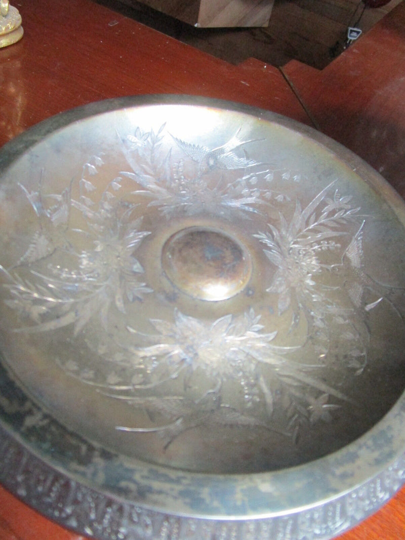 Meridien Silverplate 1887 Bride/Bridal  footed Basket decorated with birds[*]