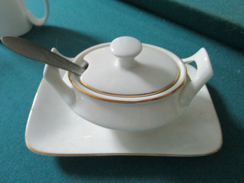 Lot Of 6 Ceramic Pieces Royal Doulton Royal Albert Creamer Mustard Pot Etc