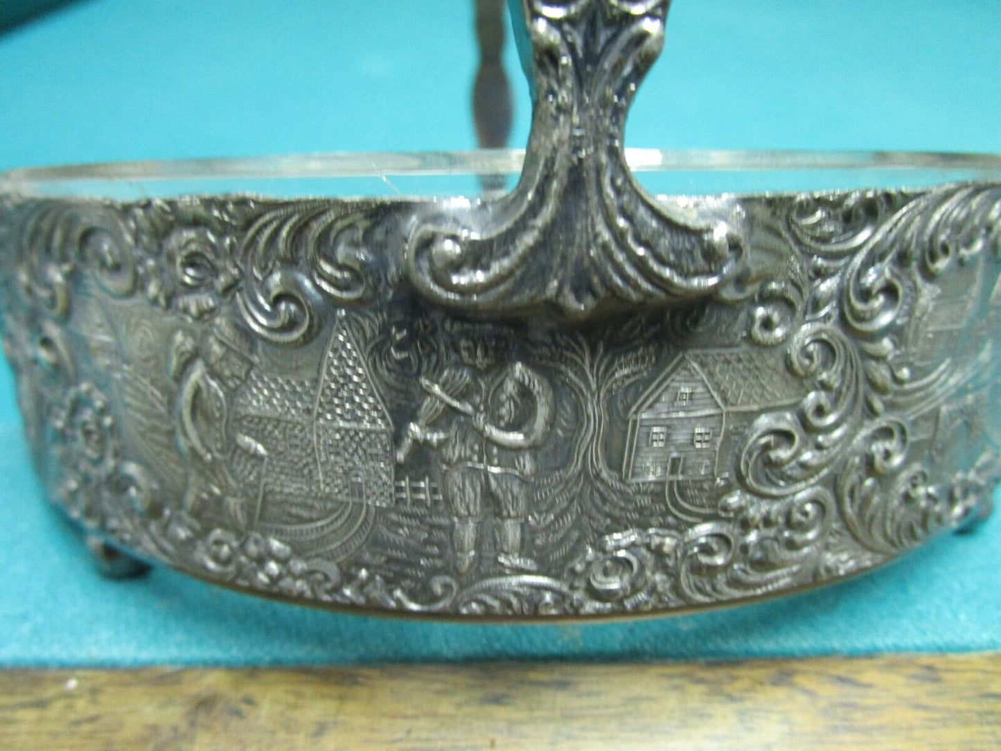 Antique Barbour 3206 Silver Plate Basket Glass Insert Dish Repousse Dutch 5 X 7"