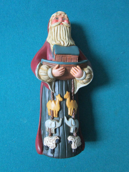 THE LENOX COUNTRY SANTAS SIGNED Linda M Horn / 1996 7 1/2" [*SANTAbskt]