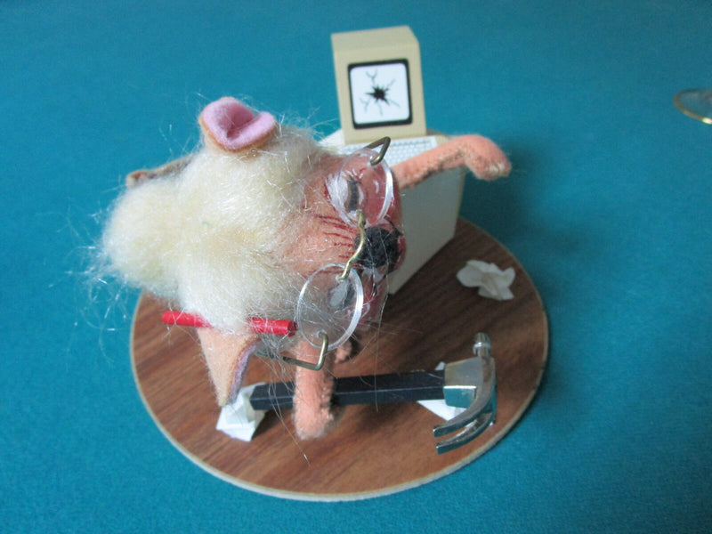 1980s ANNALEE DOLLS BEAR FISHING AND TROUBLES WITH THE COMPUTER pick1  ^^