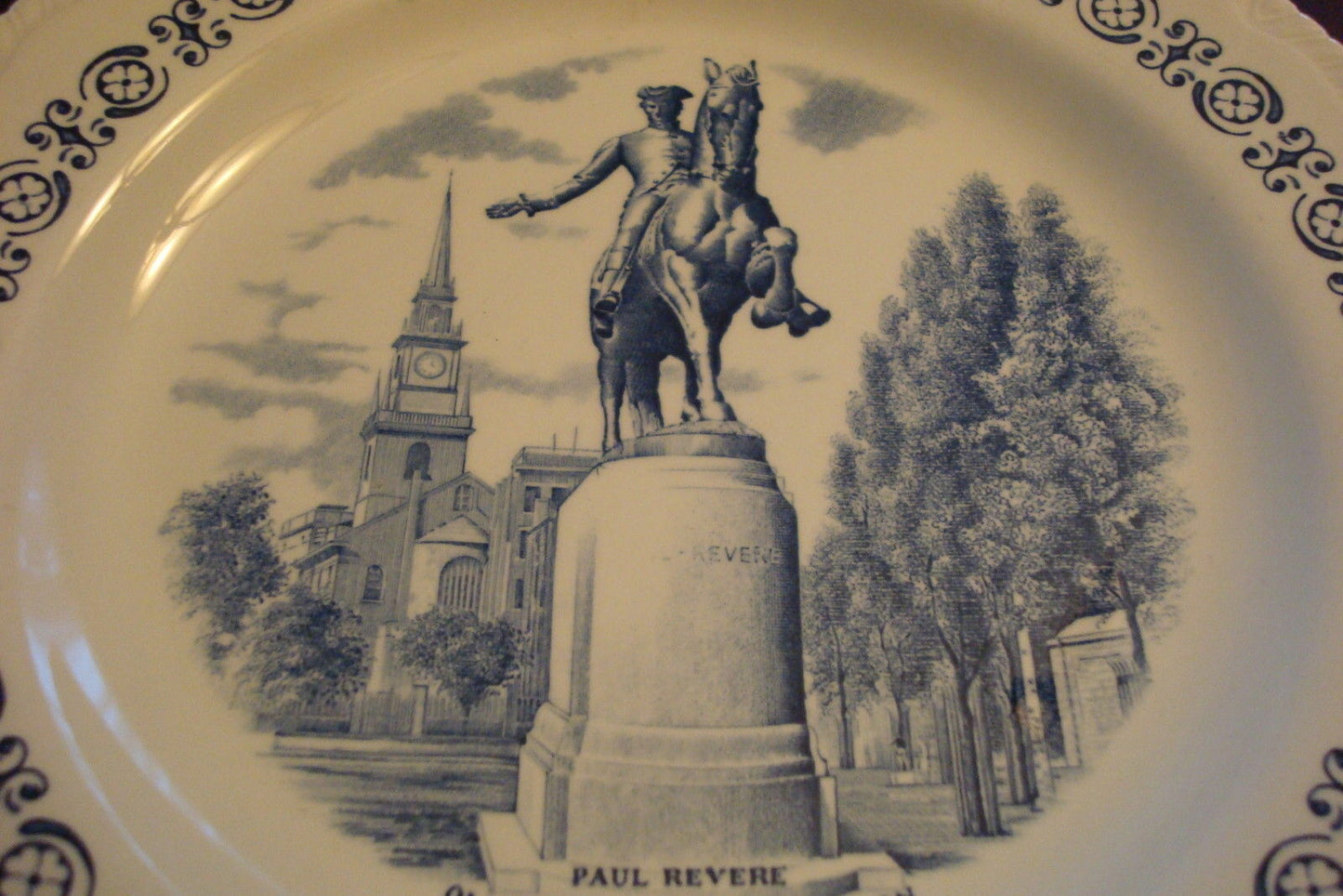 Village Greens Plymouth Paul Revere Mt Washington Blue Plates Pick1 [bp36]