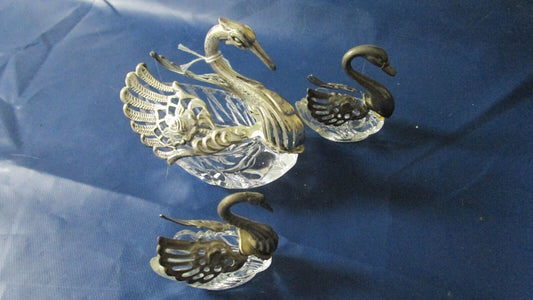 VINTAGE ITALIAN SWAN SALT CUPS AND MUSTARD SILVERPLATE AND GLASS