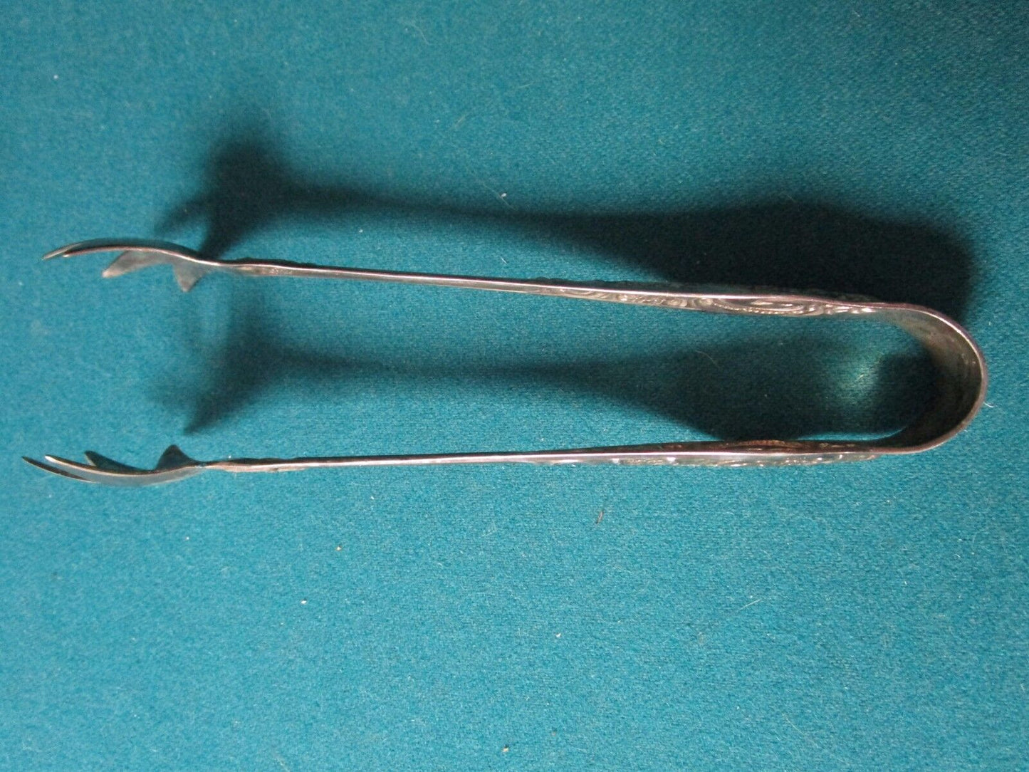 ANTIQUE SILVERPLATE WALLACE TONGS ORIGINAL