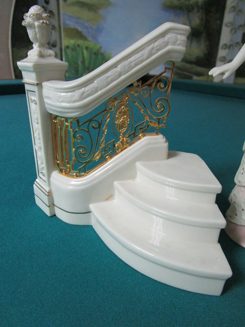 Lenox Figuri "Gala At White House" "First Waltz" "Grand Entrance" " Voyage"Pick1