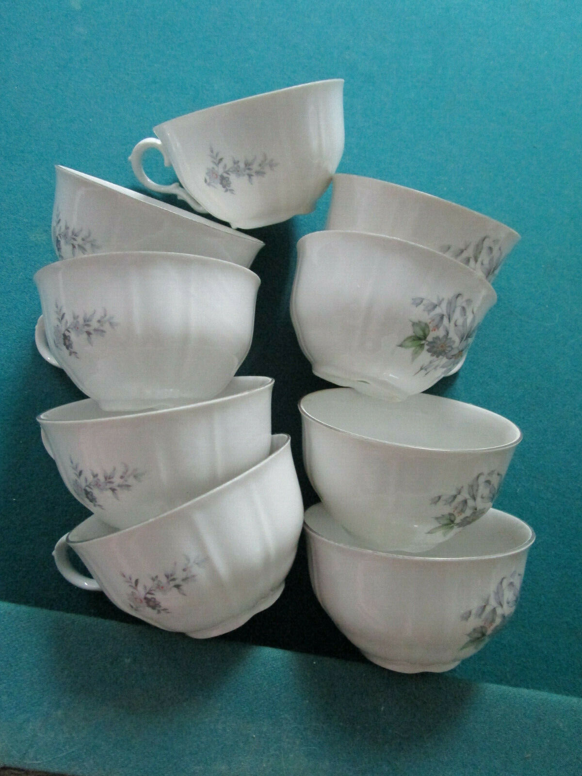 BOHEMIA CZECH CHINA WILD FLOWER BOWLS TUREEN COFFEE POT MUGS PICK A SET