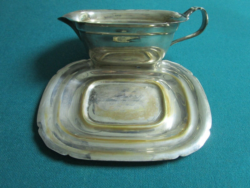 Reed & Barton "Mayflower" silverplate  gravy boat with underplate ORIGINAL