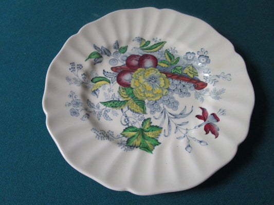 The Kirkwood Multicolor SALAD PLATE by Royal Doulton Flowers & Fruit ORIGINAL