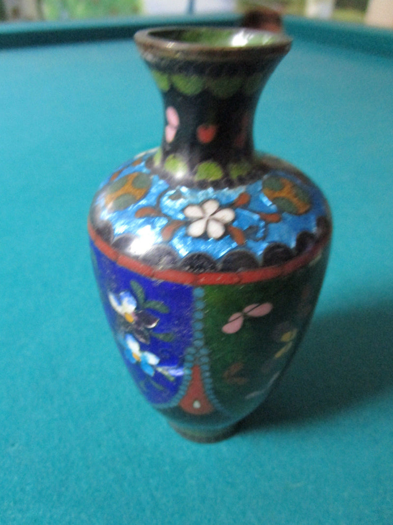 CHINESE CLOISONNE VASE TRUQUOISE/BLUE  AND GREEN INSIDE 5 1/2"
