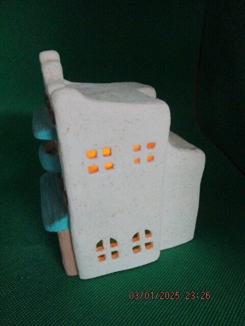 AMERICAN WESTERN POTTERY CANDLEHOLDER PUEBLA HOUSE [170E]