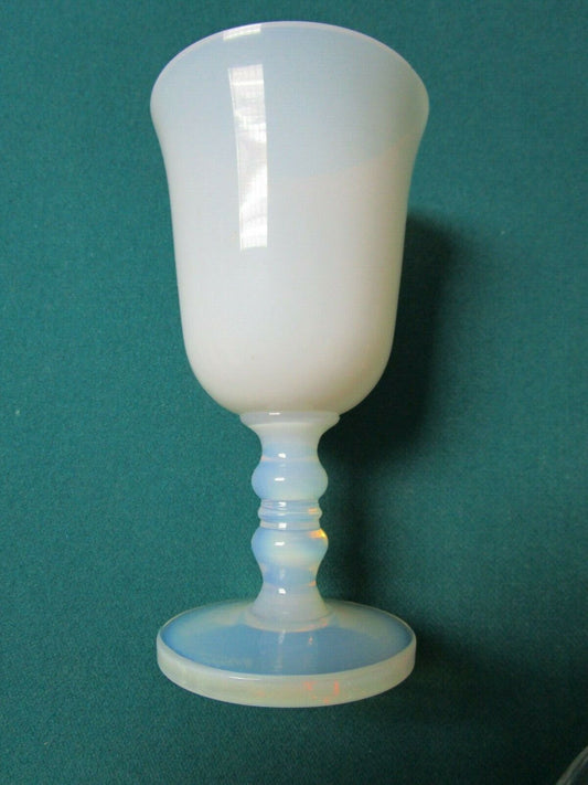 VINTAGE MID CENTURY FRENCH SEVRES OPALESCENT 6 " WINE GLASS VASELINE