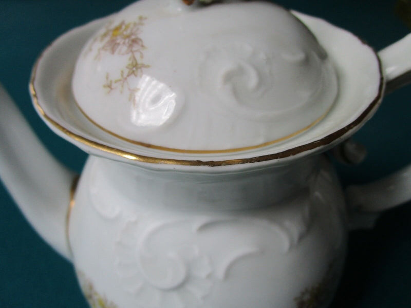 CARLSBAD AUSTRIA ANTIQUE TEAPOT TRAY AND CREAMER 3 PCS 1800s original