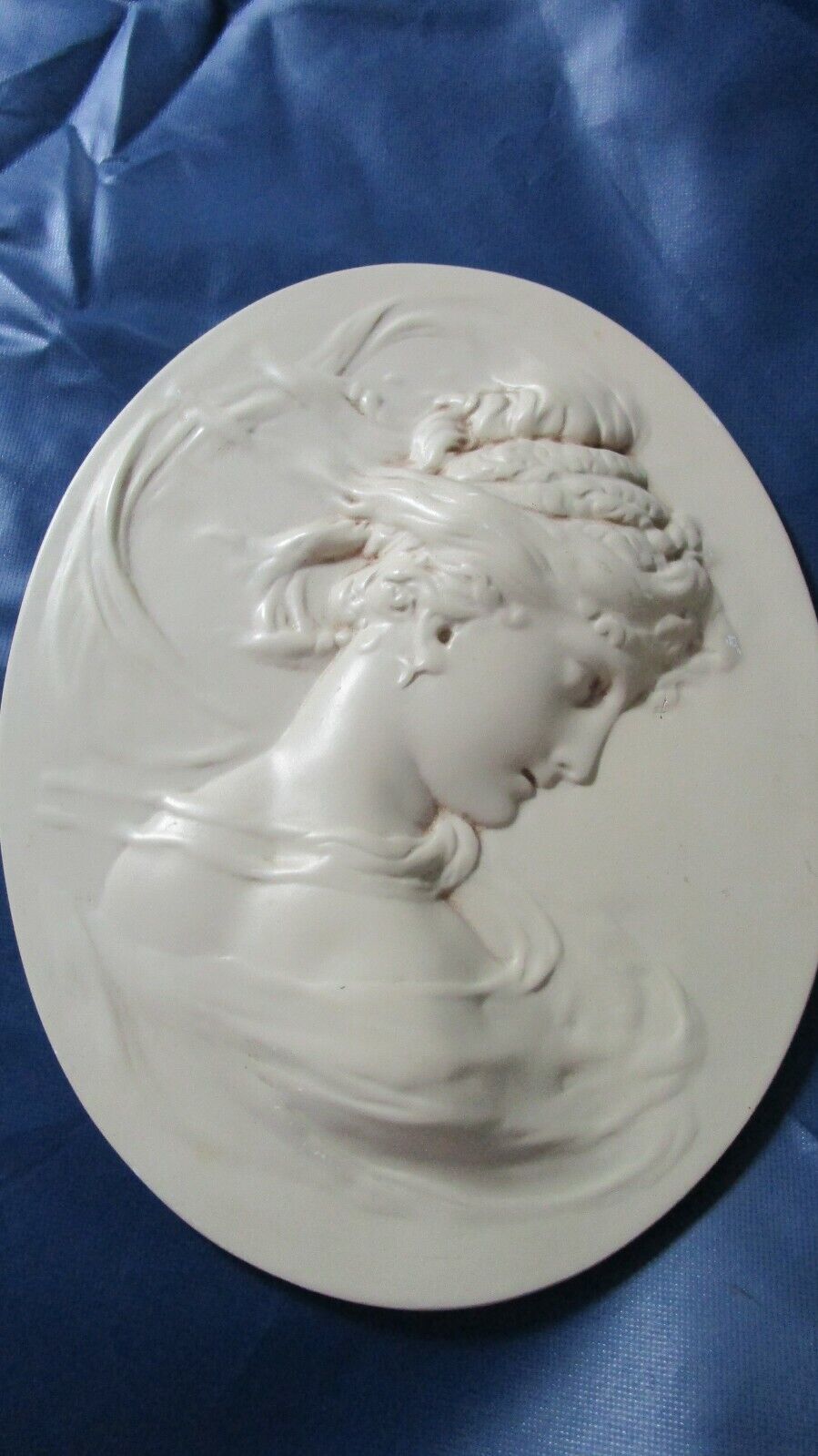 11 X 14 " VICTORIAN LADY CERAMIC WALL PLAQUE