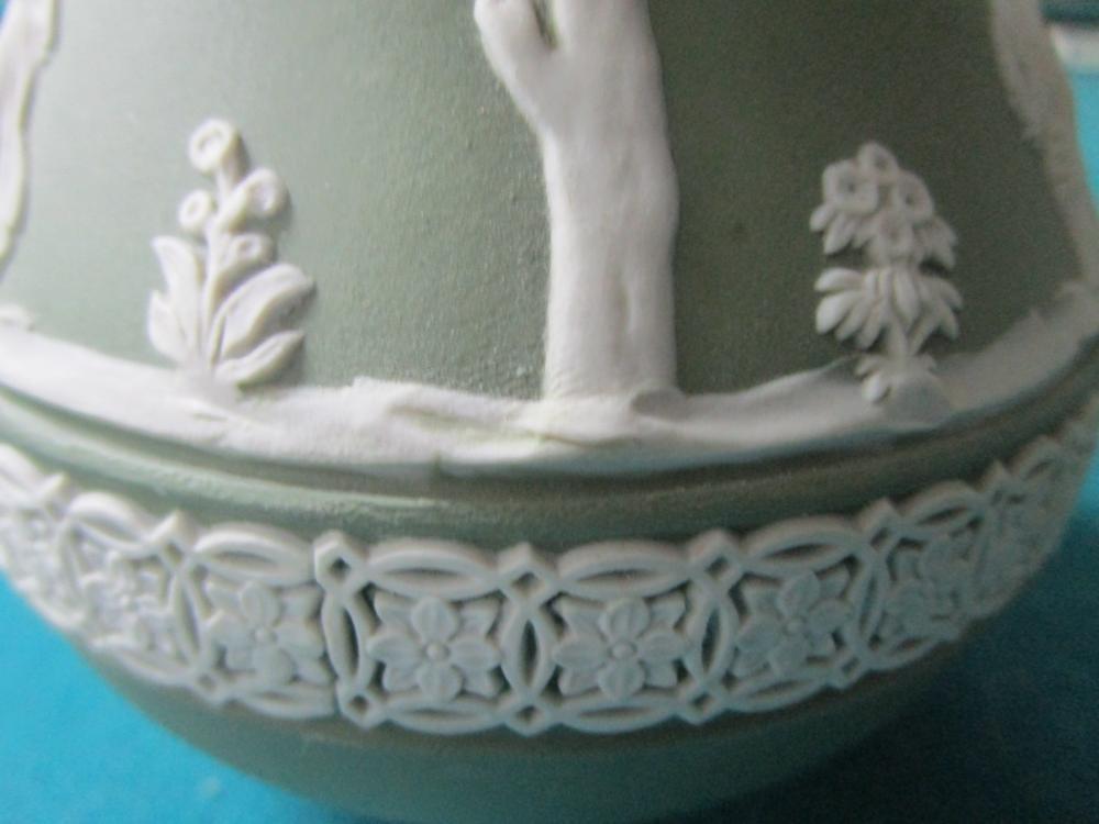 Wedgwood England  jasperware green sage pitcher with garlands,classical [jasper]