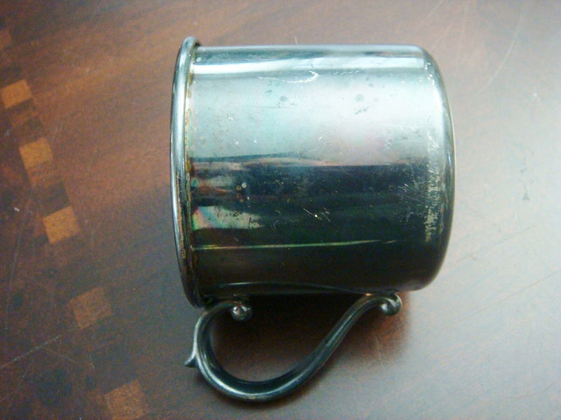 King Edward baby silverplate cup, 2 1/2" tall by 2 1/2" ORIGINAL ^^^