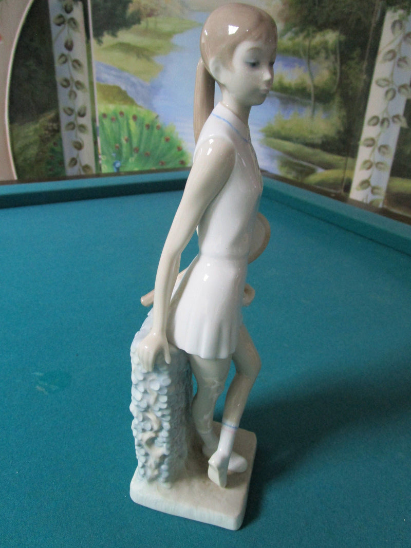 Lladro Spain Porcelaintennis Player Girl Standing Up Figurine 13" Original