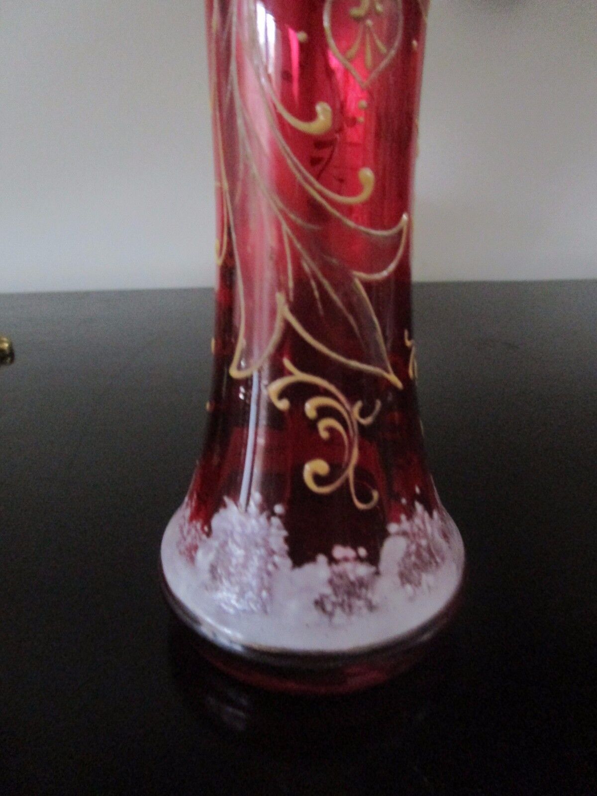 ZCHEKOSLOVAKIA BOHEMIA RED HANDPAINTED CRYSTAL FLOWER VASE8 1/2" TALL [*5]