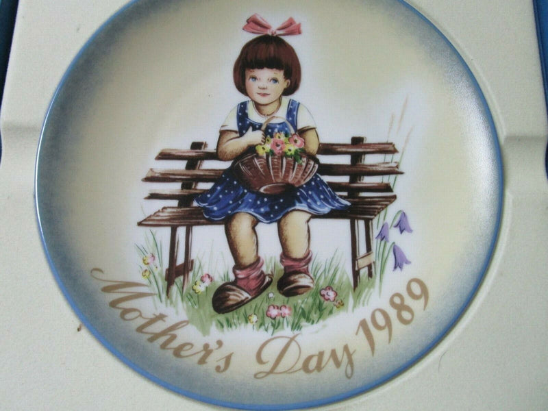 Goebel Bertha Hummel Mother’s Day Plates 1980/81/82/83/85/86/87/88/89 Newpick 1