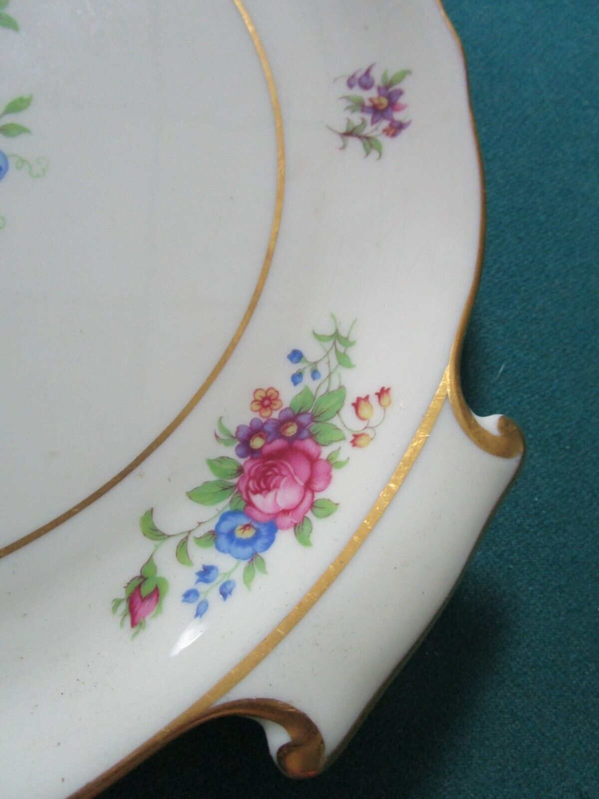 LENOX USA ROSE PATTERN 11" TRAY