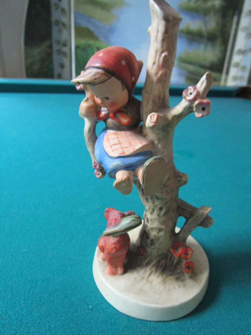 HUMMEL FIG. TM2: GOOD FRIENDS, GOOSE GIRL, BAKER BOY, PLAYMATES, OUT OF DANGER -