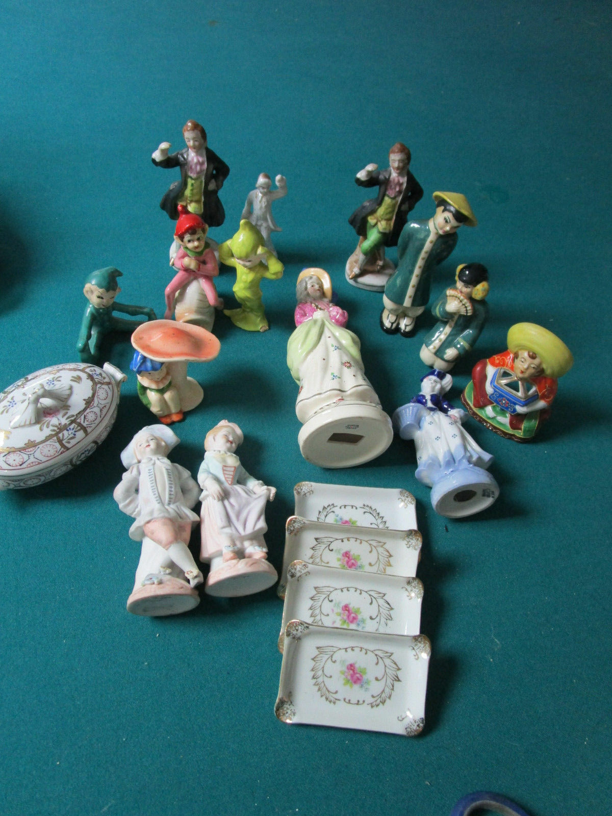 1- Japanese occupied Japan mid century lusterware lot of figurines orig pick1