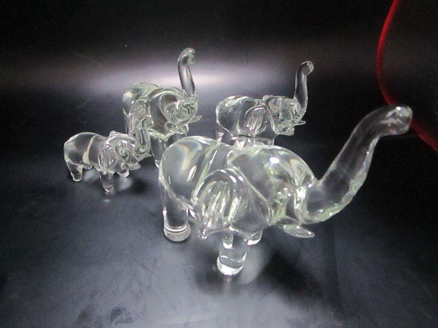 Elephants Murano Italy family 4 pcs