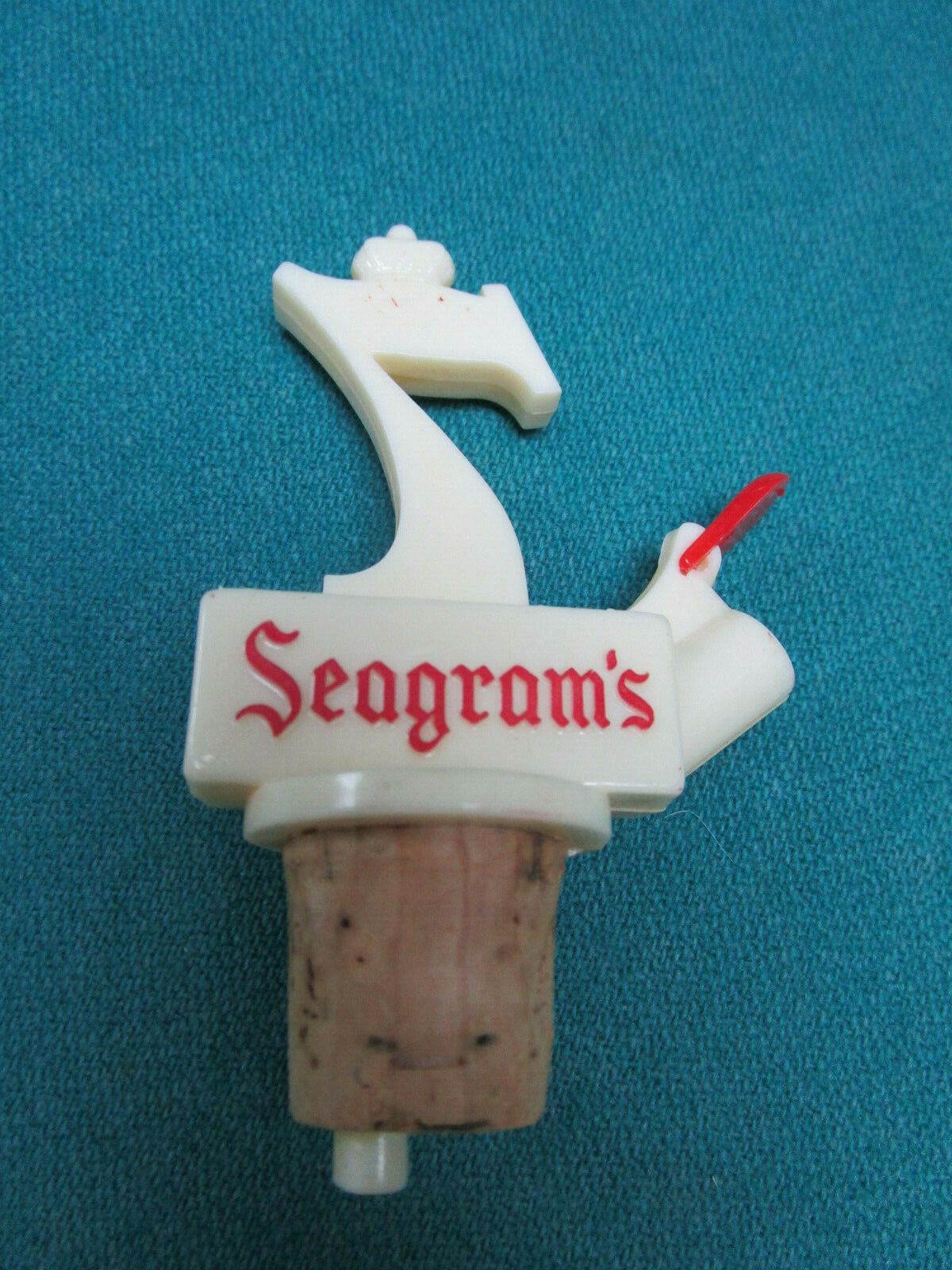 VINTAGE POURER SHOT SEAGRAMS - HENNESY - WHITE HORSE - GALLAGER - SCHENLEY