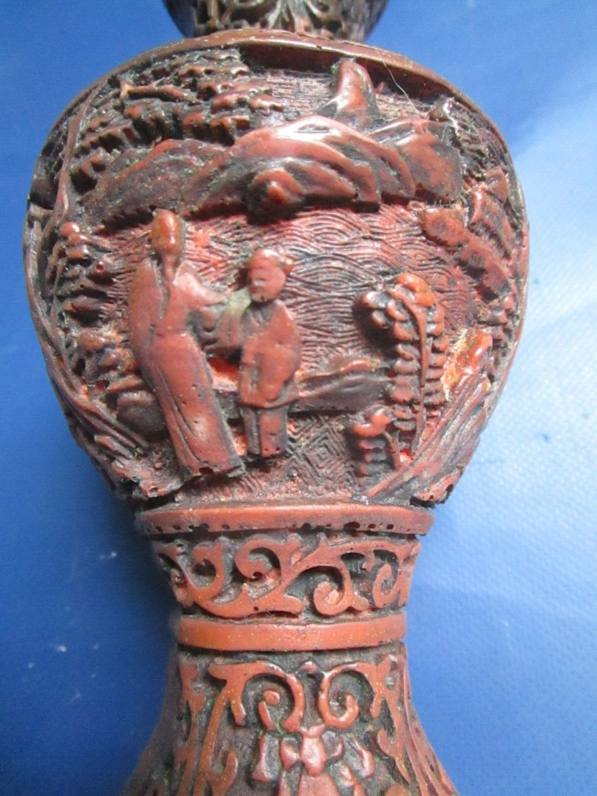 Original Chinese cinnabar vase 7" carved people