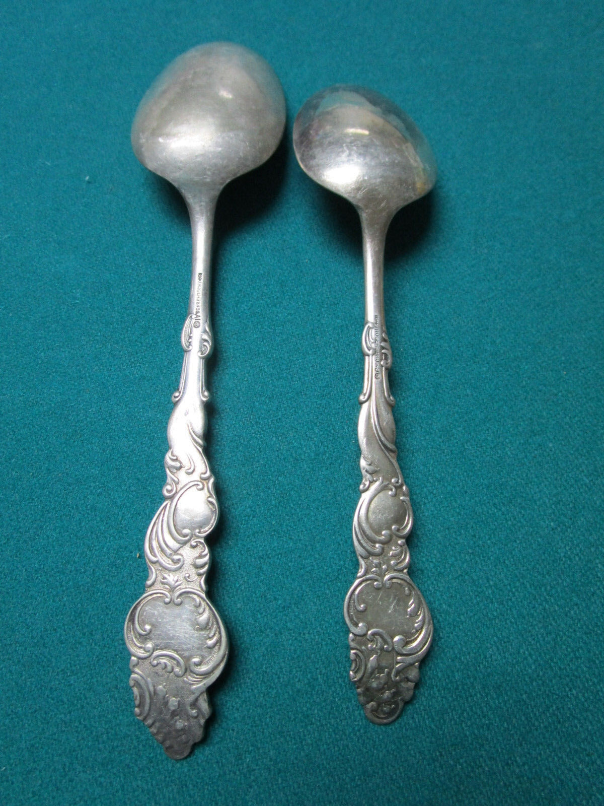 1847 Rogers Bros 2 SPOONS COLUMBIA 1893 Silverplate Flatware *