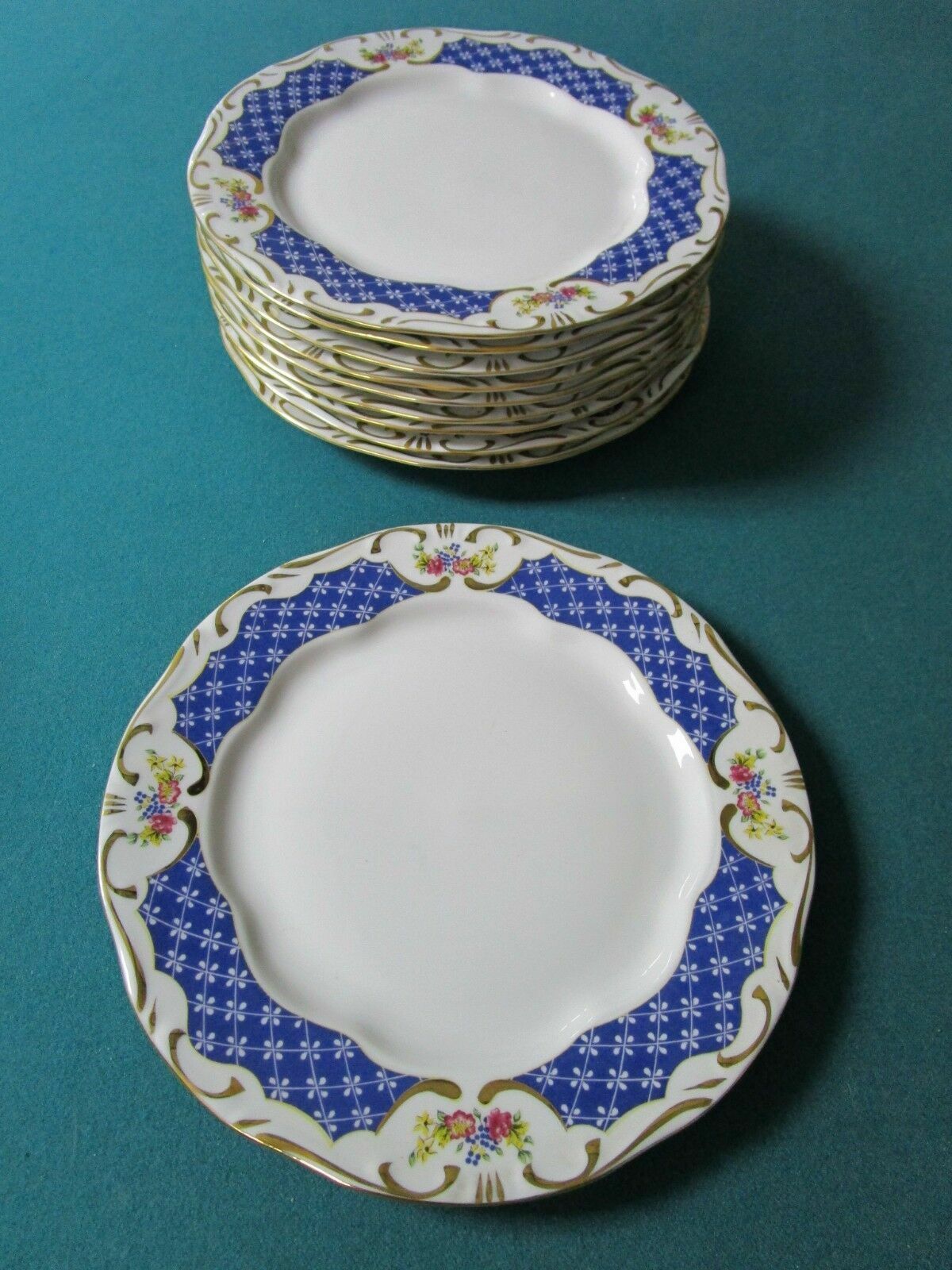 Zsolnay Hungary Salad/Dinner/Bread/Soup Plates Antoinette 1960s ^^