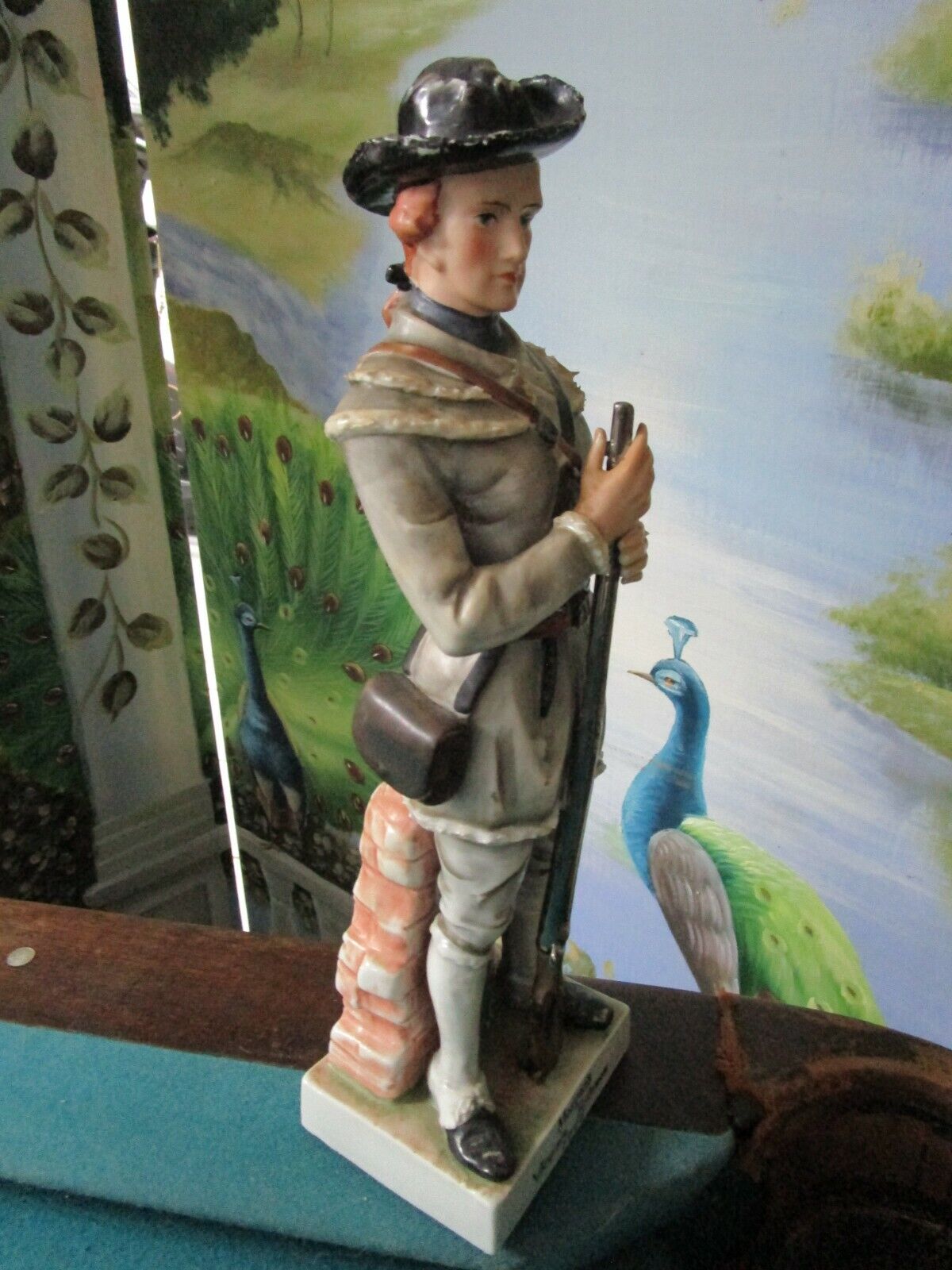 ANDREA BY SADEK VIRGINIA RIFLEMAN 1776 FIGURINE 12"