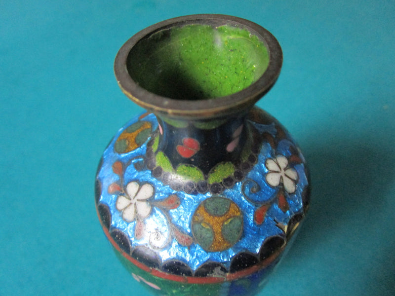 CHINESE CLOISONNE VASE TRUQUOISE/BLUE  AND GREEN INSIDE 5 1/2"