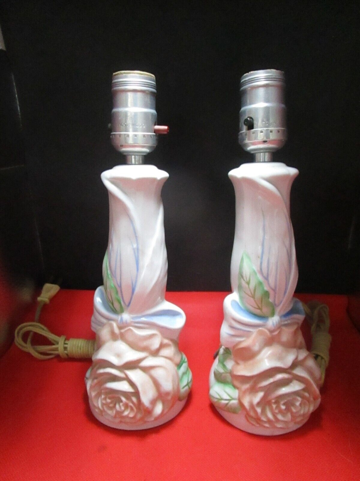 Occupied Japan pair of ceramic roses electric table lamps 10" to socket