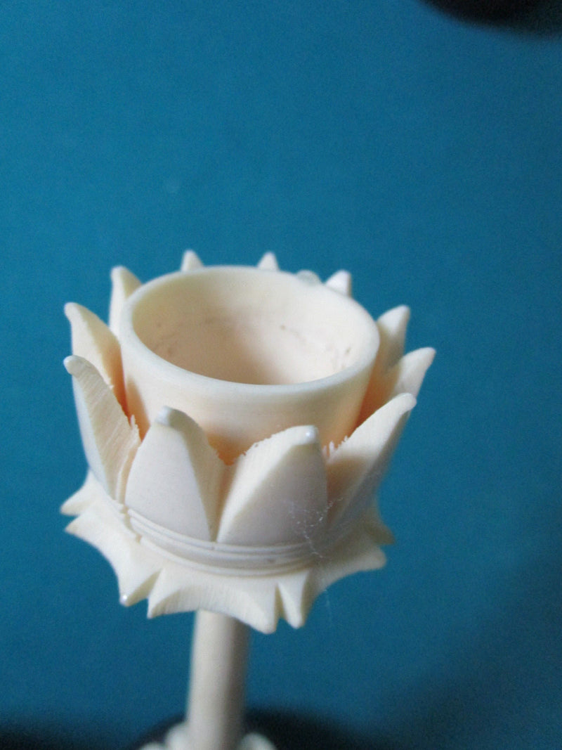 CANDLE HOLDERS PAIR COW BONE ON WOOD BASE 7" ^^^