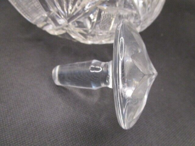 AMERICAN BRILLIANT HAWKES CRYSTAL CUT VASE - DECANTER - BOTTLE ROUND BASE