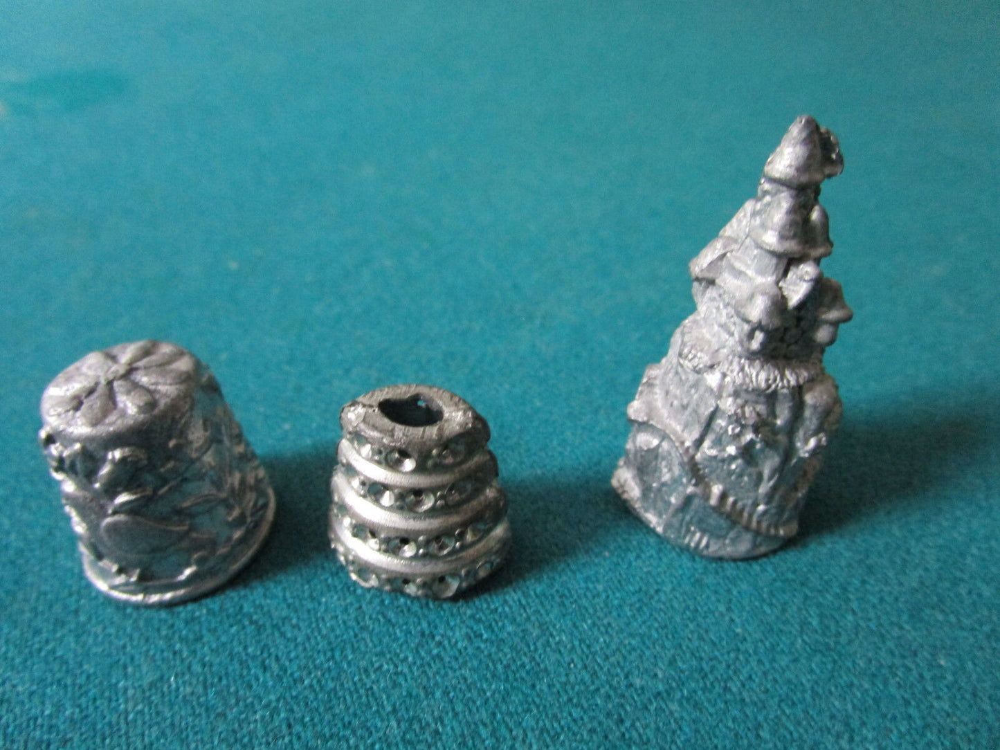 13 THIMBLE COLLECTION VINTAGE