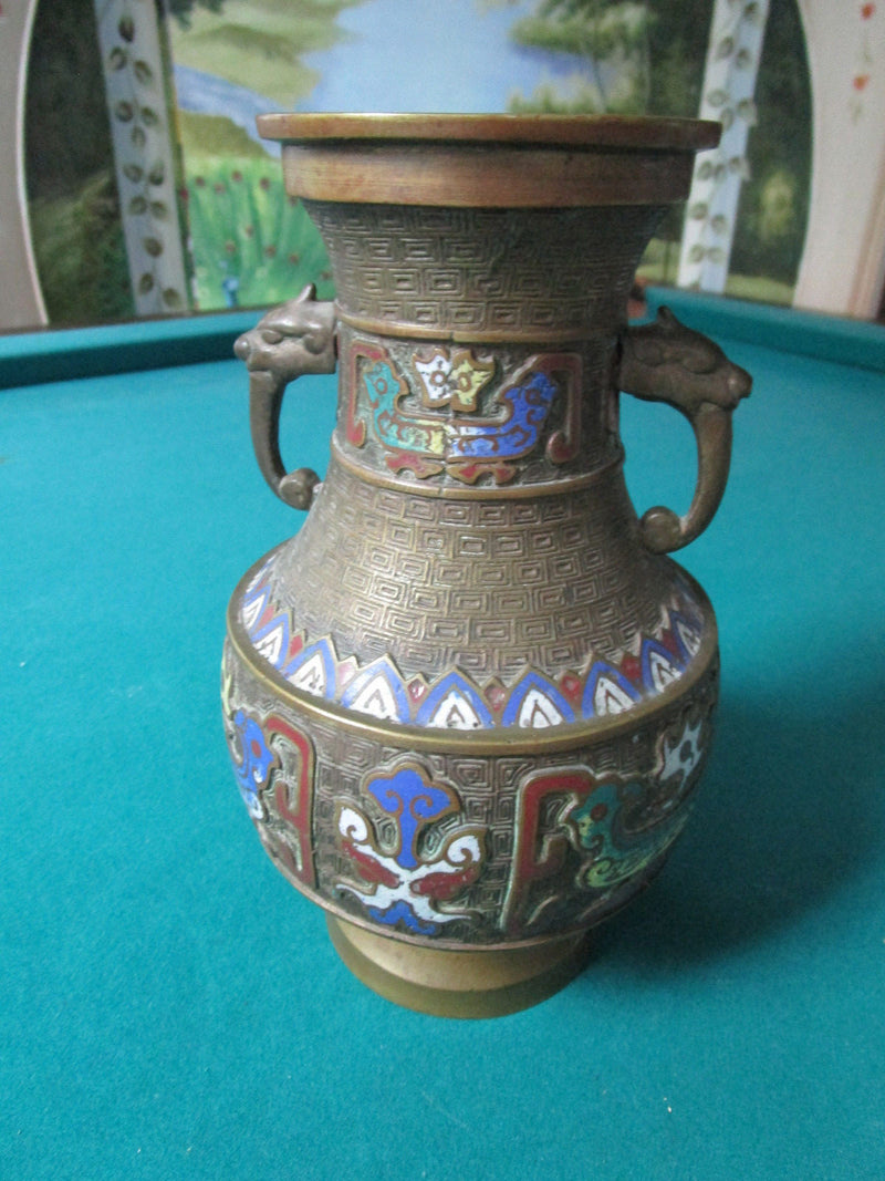 ANTIQUE CHINESE Chinese Archaic Style Bronze 9 1/2 X 6" LIONS HANDLE