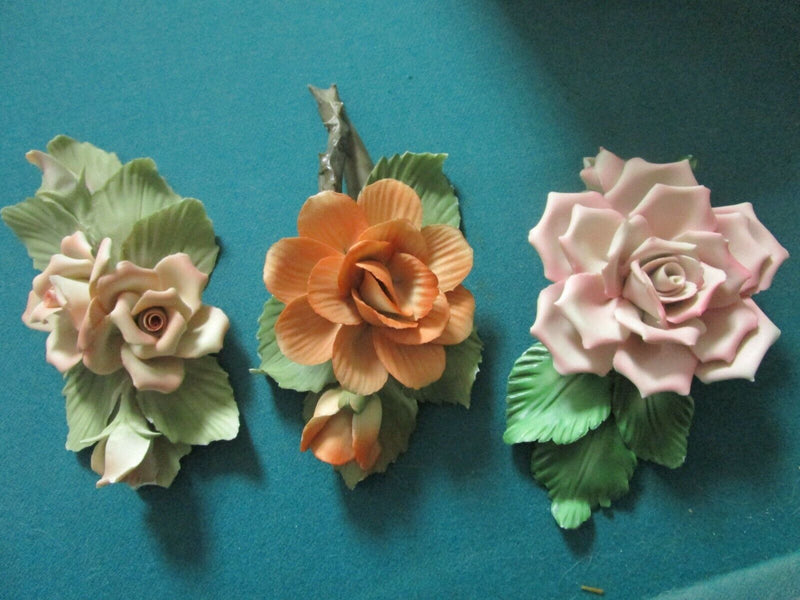 CAPODIMONTE ITALY ROSES PORCELAIN SCULPTURE ORANGE, PINK, BOUQUET, PICK 1